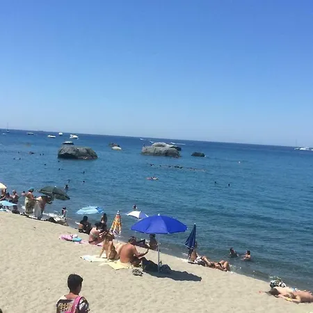 Casa Vacanze “ Benito “ *