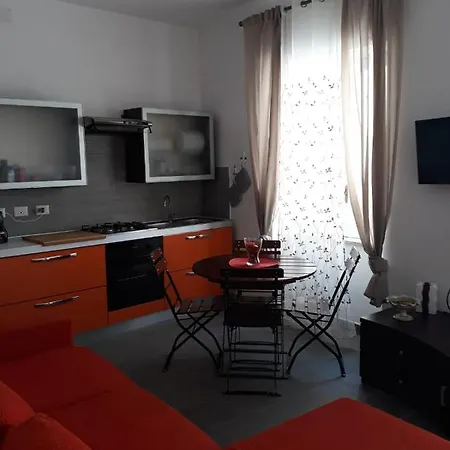 Casa Vacanze “ Benito “ 펜션 이스키아